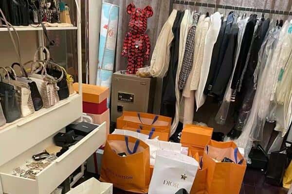 喀什地区疏勒县回收一线品牌衣服